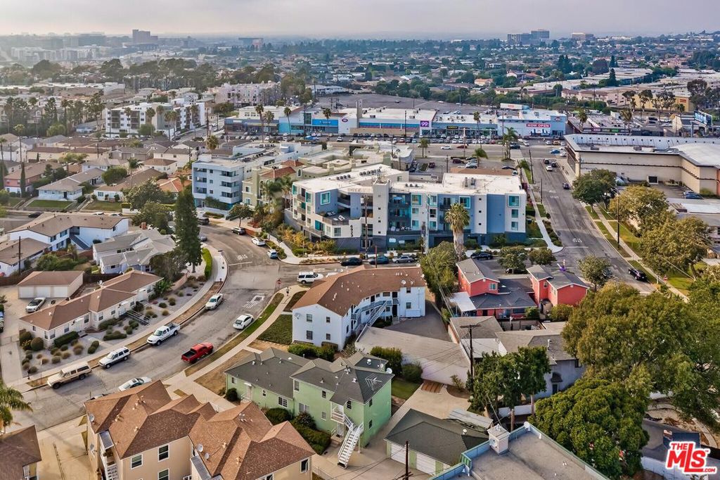 6922 Glasgow Avenue, Los Angeles CA, 9004563602106038657122