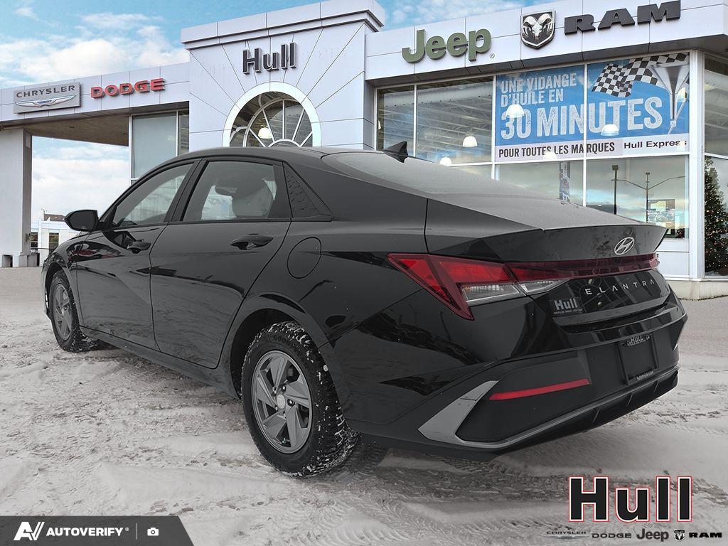 2024 Hyundai Elantra Essential64959645995395121