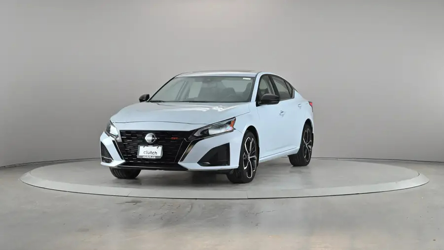2023 Nissan Altima64498188163457122