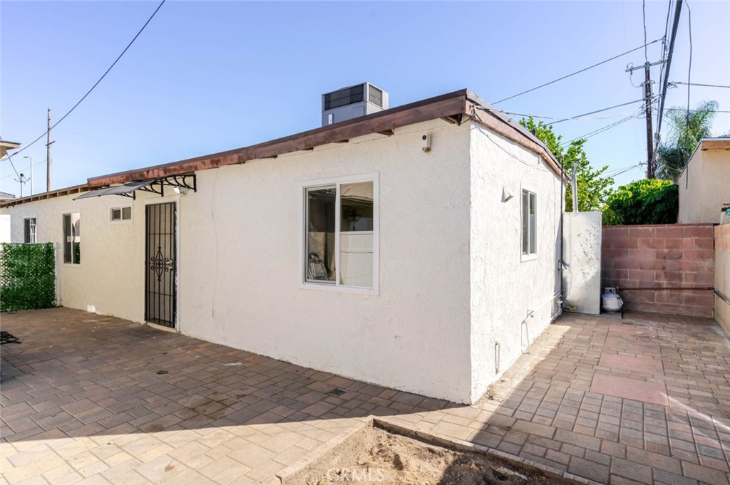 11246 Saticoy Sun Valley CA, 9135264141917027586120