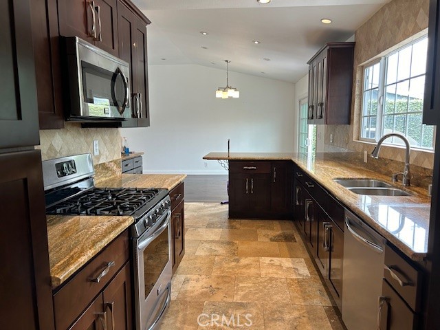 3220 Idaho Place Costa Mesa CA, 9262663679566404097121