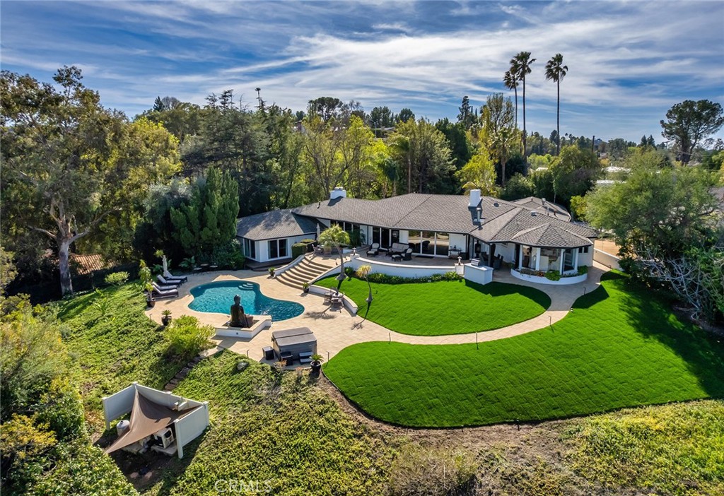 4854 Nomad Drive, Woodland Hills CA, 9136463821929847043121