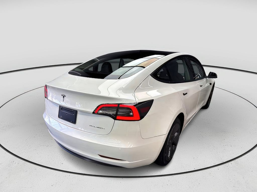 2021 TESLA MODEL 3 LONG RANGE63324176403843123