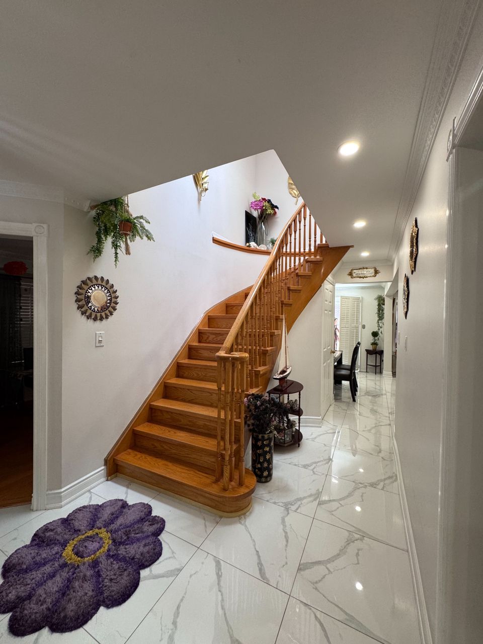 17 Graybark Crescent
