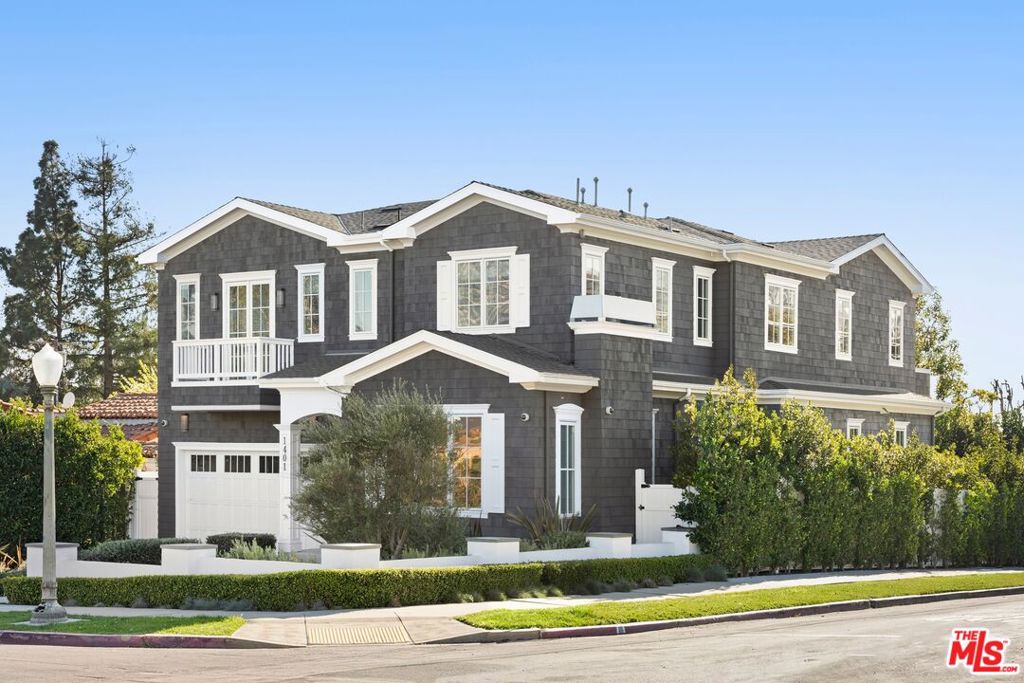 1401 Warner Avenue Los Angeles CA, 9002463710153197059120