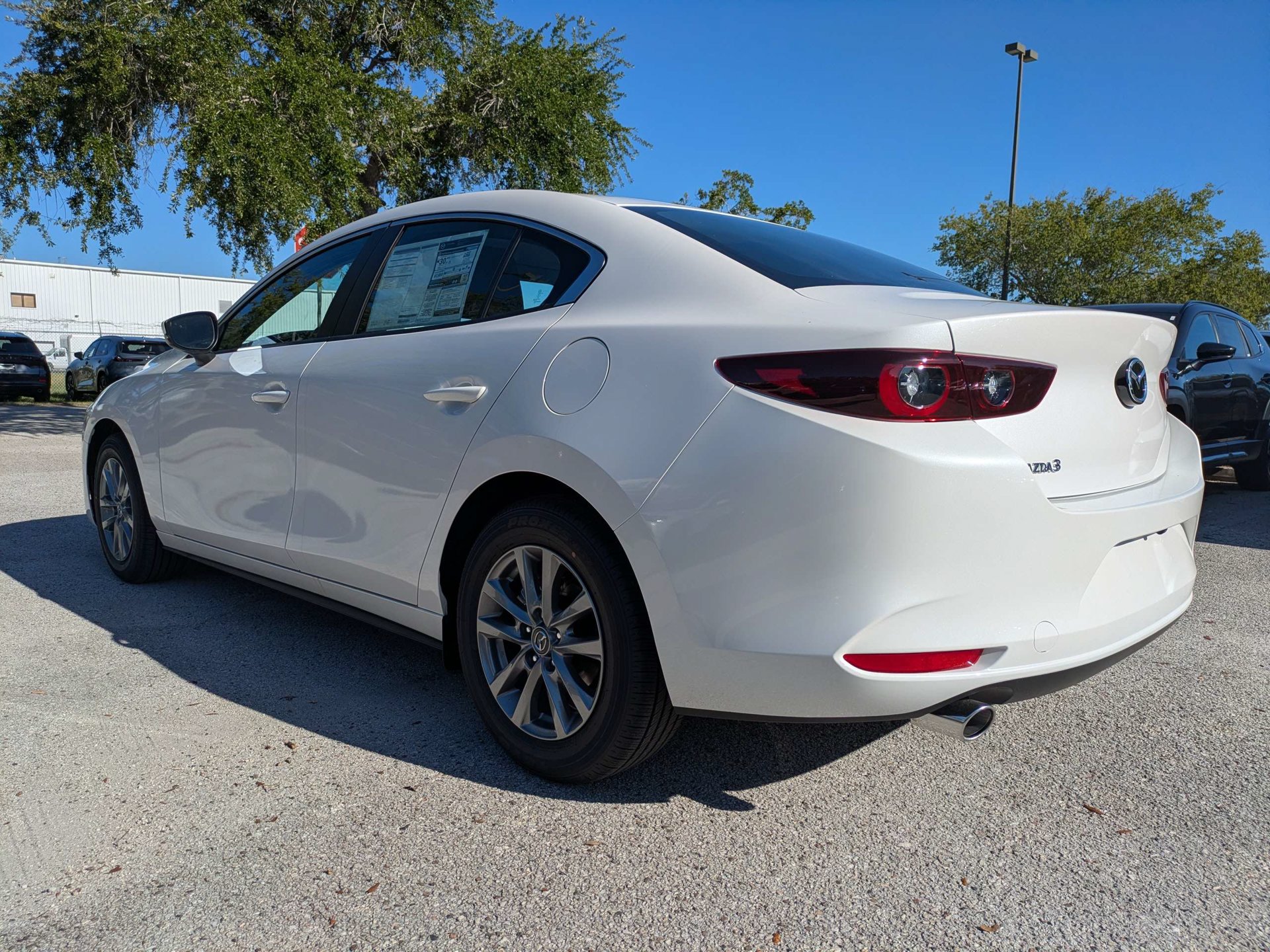 Mazda3 Sedán 2026507001248898754562