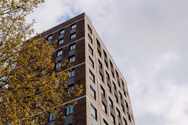 Southwark64122776599555123