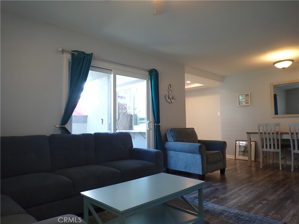 17042 Pacific Coast Sunset Beach CA, 9264964088938984321120