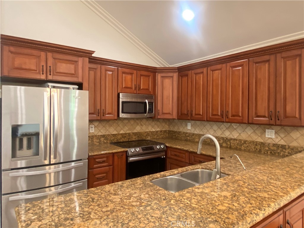 23351 Park Sorrento 70 Calabasas CA, 9130264098026916994122
