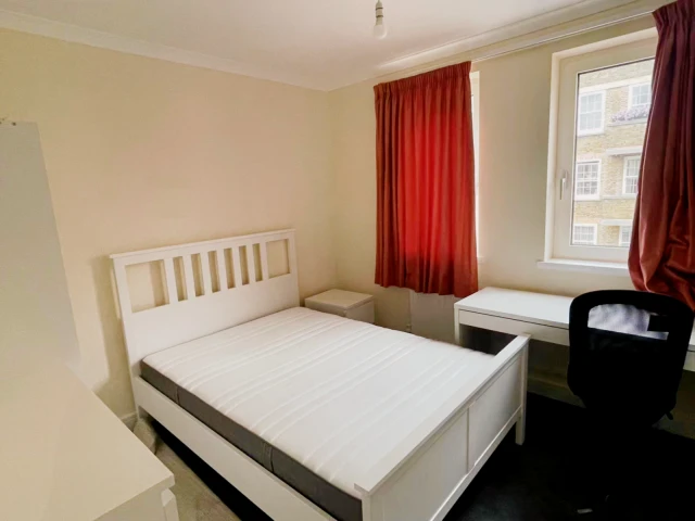 5 Bedroom 5 Bathroom roomD Redhill Street, London
