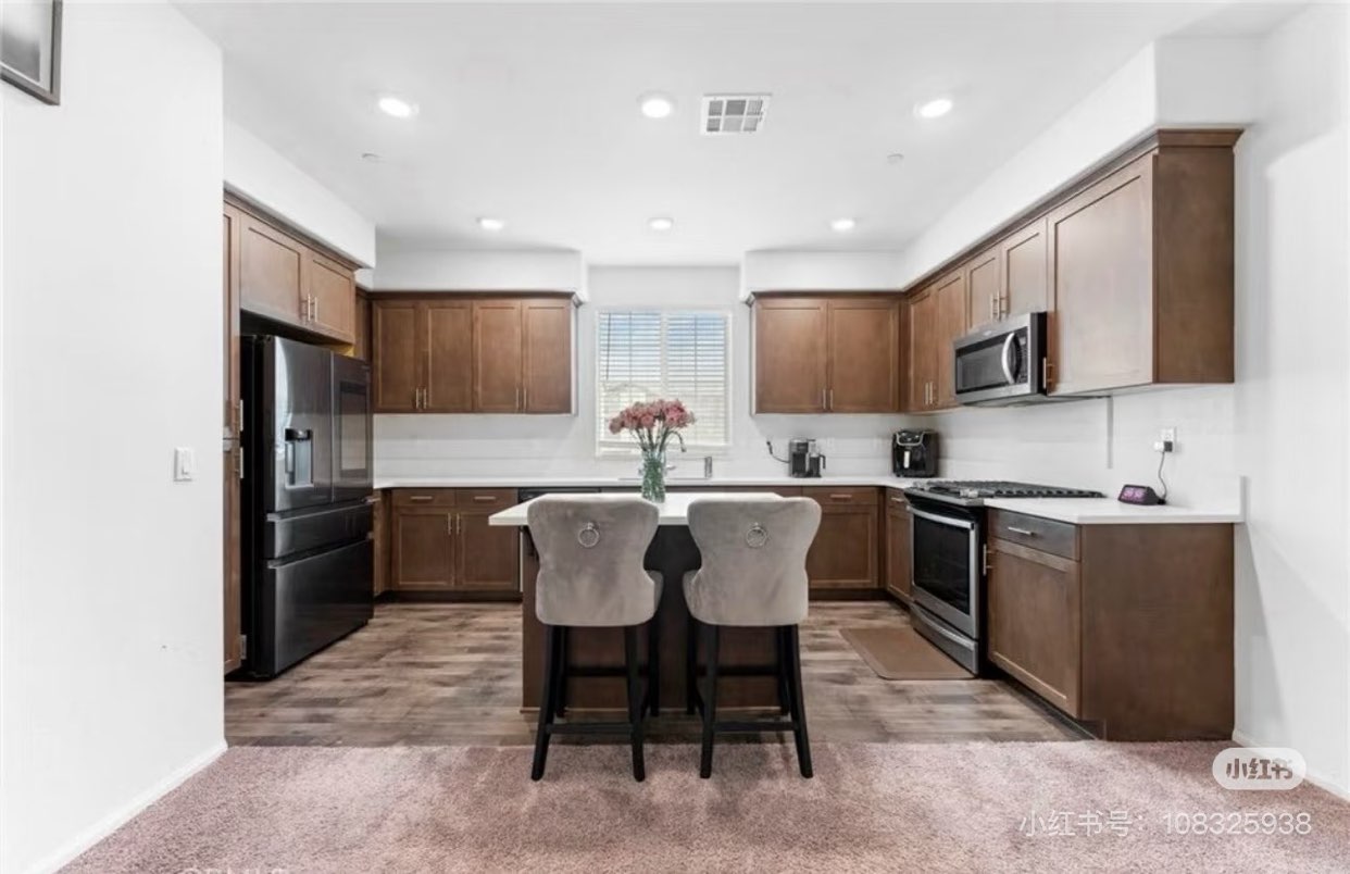 Alquiler de casa adosada estilo rancho en Rancho Cucamonga63590178803969123
