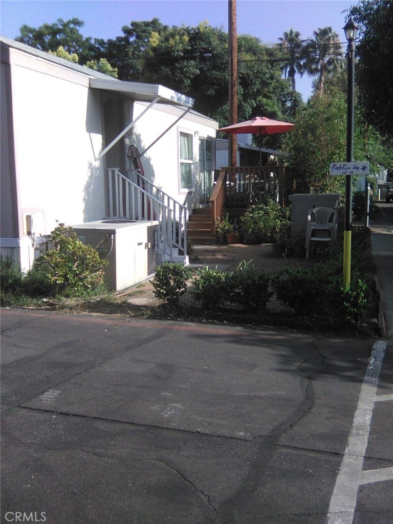 10799 Sherman Grove Avenue 18 Sunland CA, 9104064102390451329121