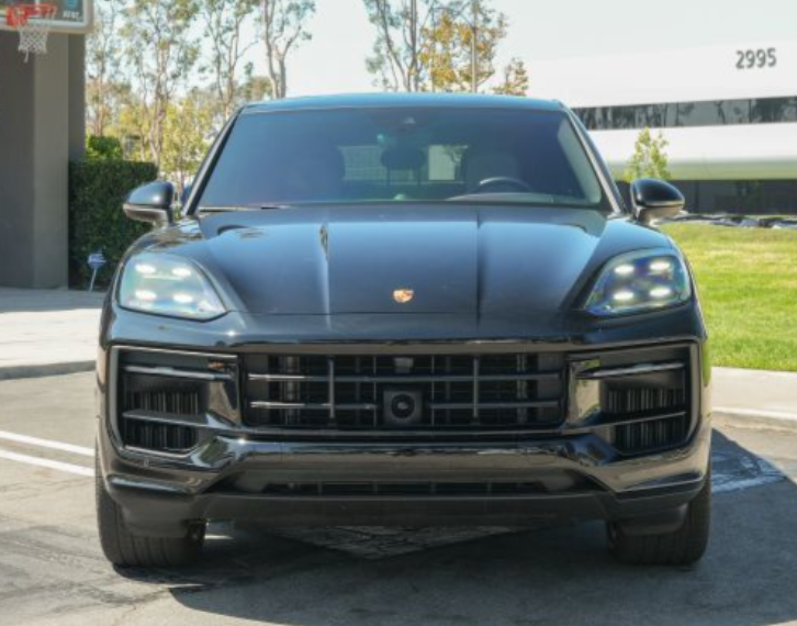 2024 PORSCHE CAYENNE COUPE SUV 4D63527603338369121