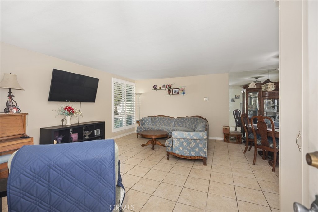321 Avenida Carmel H Laguna Woods CA, 9263764131456416258121
