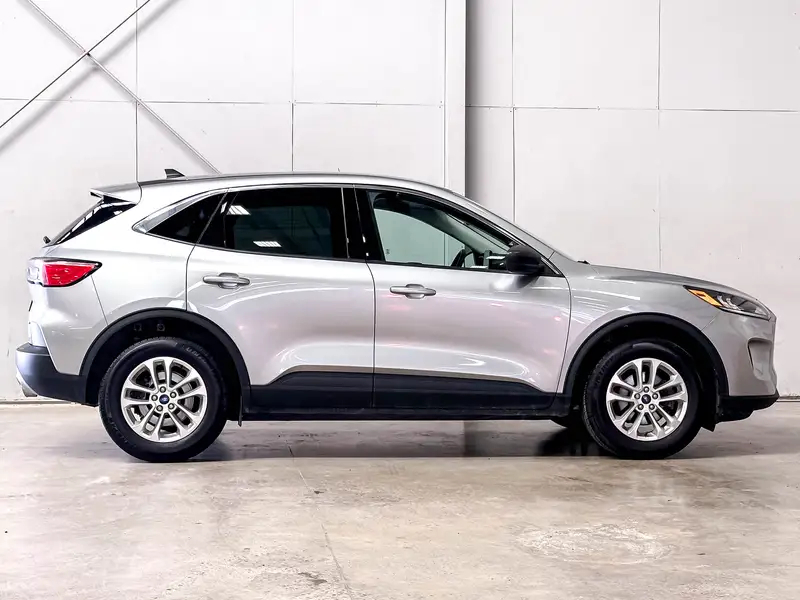 2022 Ford Escape63824347025409124