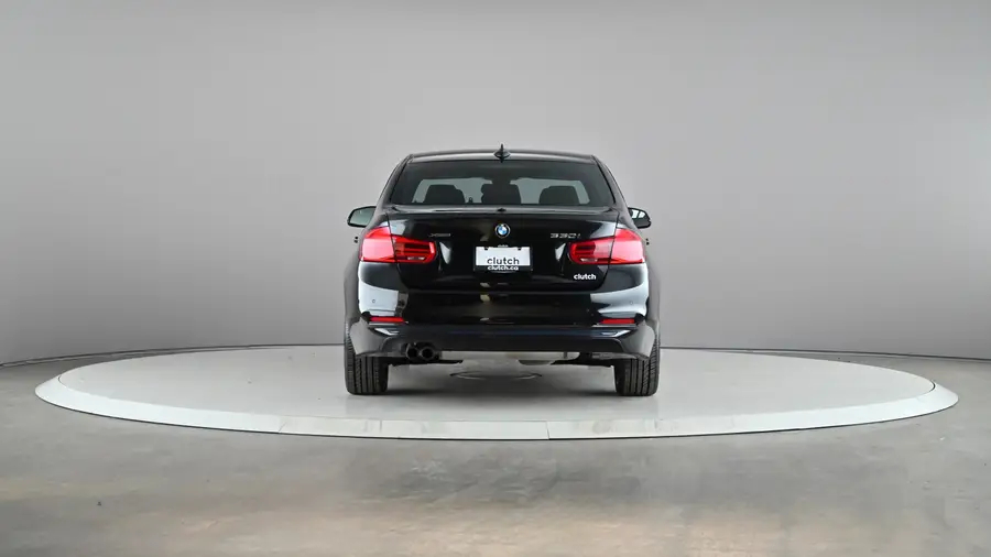 2017 BMW 3 Series63868526885633123