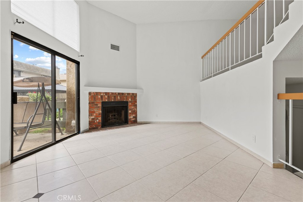 1927 Huntington H, Duarte CA, 9101064065566966018120