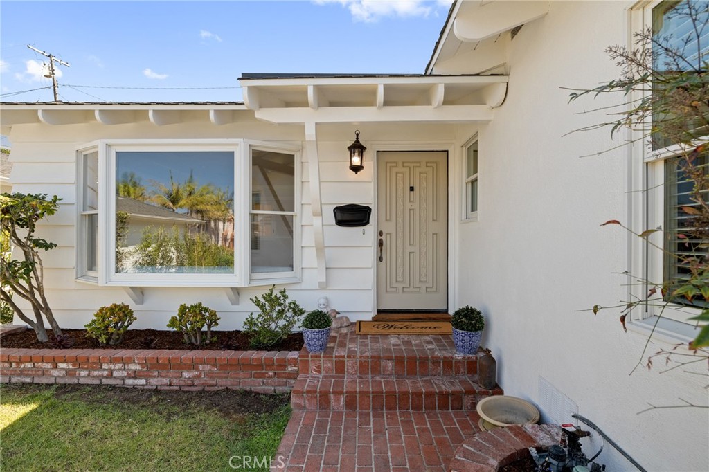 424 Avenida De Jose Redondo Beach CA, 9027763711967003777120