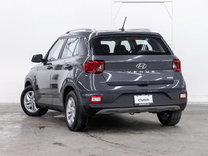 2023 Hyundai Venue64090438602883121