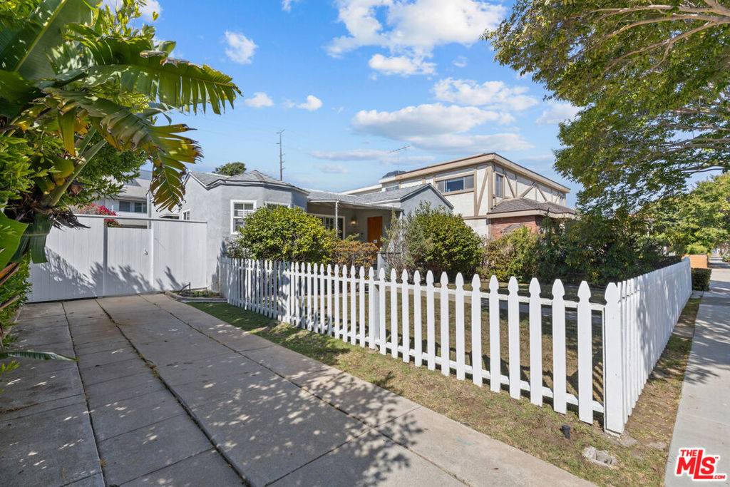 2248 20th Street, Santa Monica CA, 9040563624341133955121