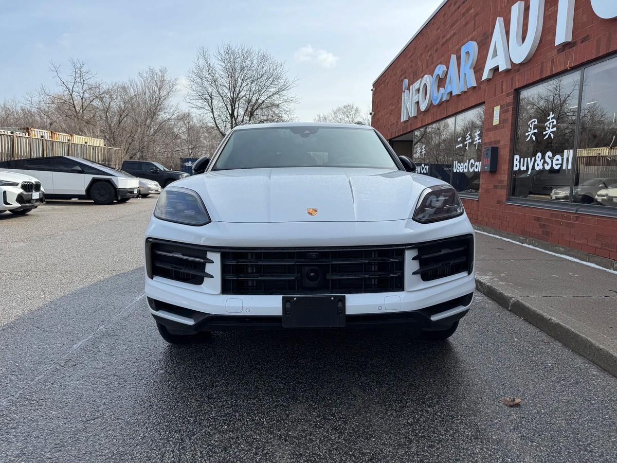 2024﻿ ﻿Porsche﻿ ﻿Cayenne﻿ ﻿Base64154147291267122