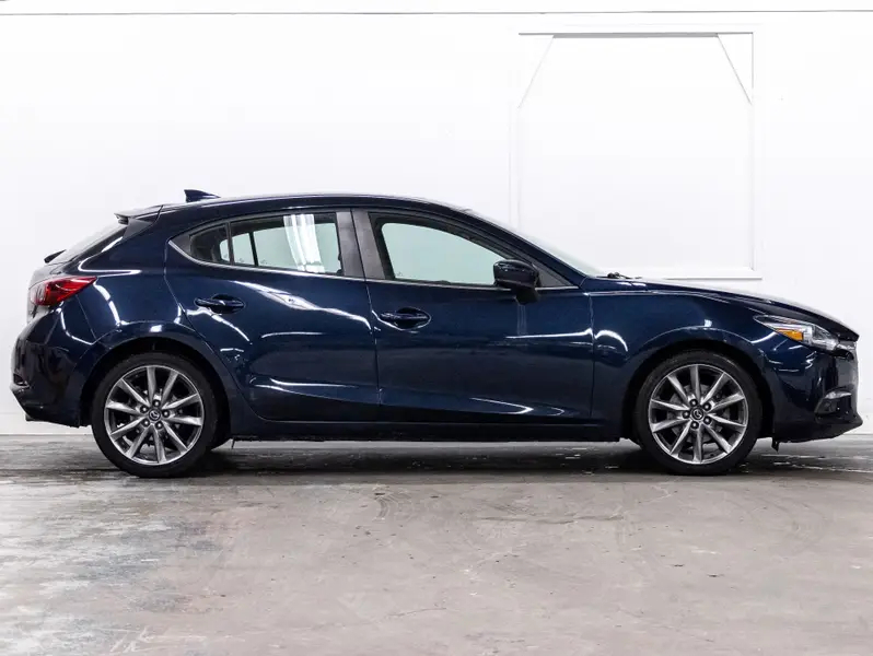 2018 Mazda Mazda3 Sport64389706608770121