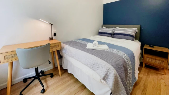 230 Sullivan Street63659882052353122
