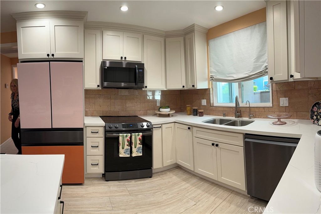 13320 Del Monte Drive M15 9G Seal Beach CA, 9074064131301504514122