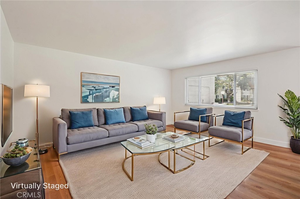 11813 Runnymede Street 27 North Hollywood CA, 9160564131125055235120