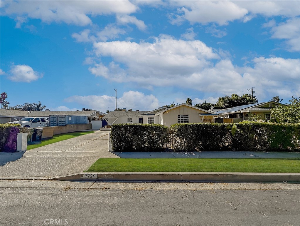 7729 Sedan, West Hills CA, 9130464099494239619121