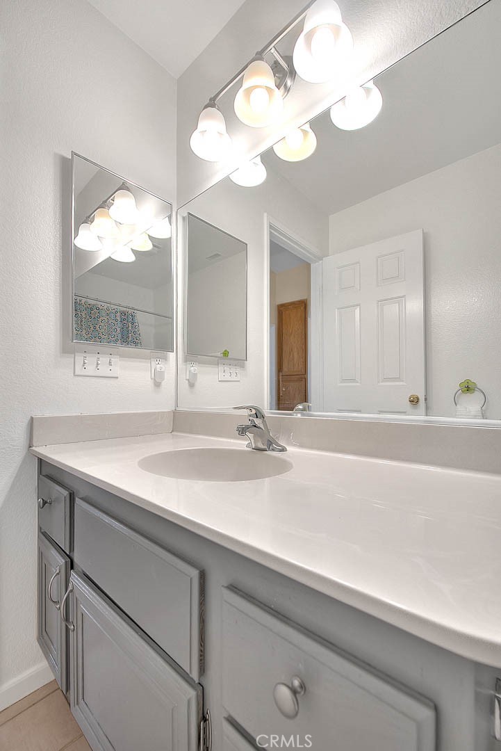 19155 Vintage Woods Drive, Riverside CA, 9250863601945149697121