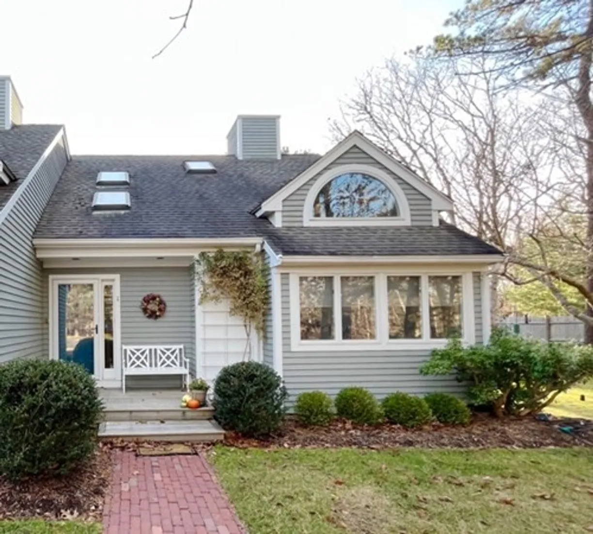 1 Meetinghouse Village Way, 1 ED335 Edgartown, MA 02539