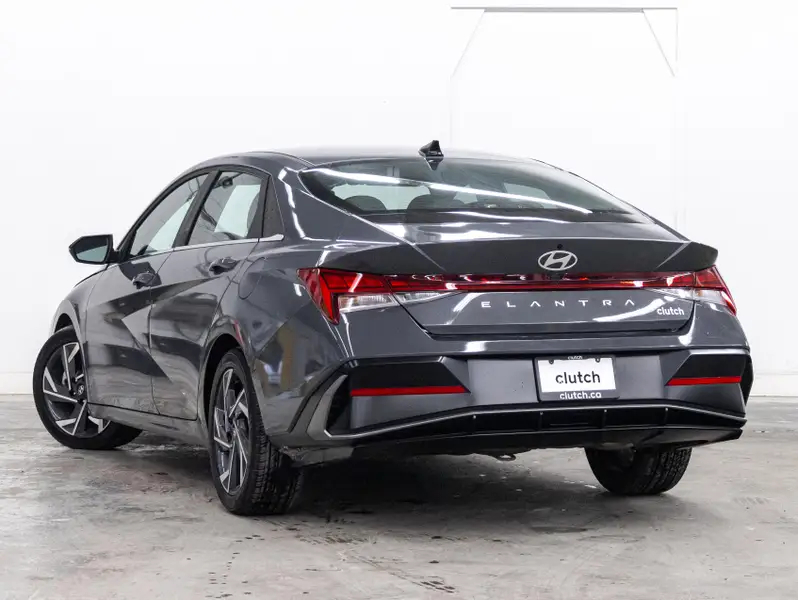 2024 Hyundai Elantra63590370902913123