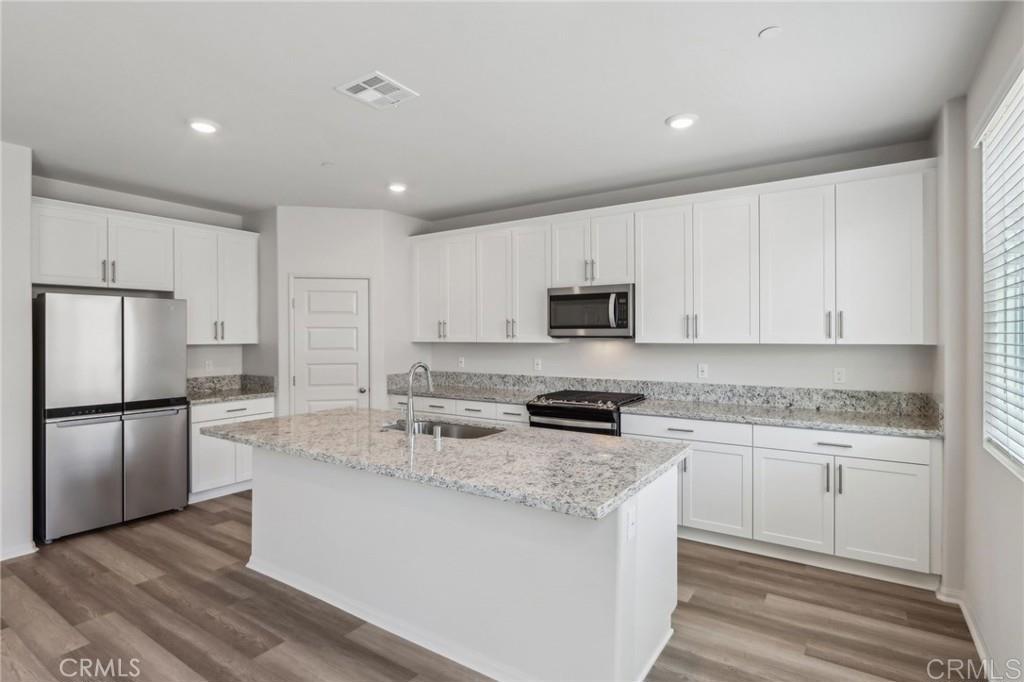 19404 Brush Creek Way Lake Elsinore CA, 9253263647467298051121