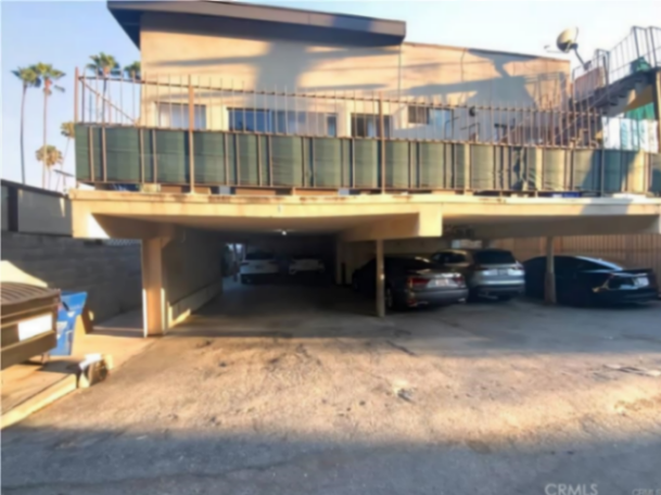 5665 Franklin Avenue, Los Angeles CA, 9002863588535427587121