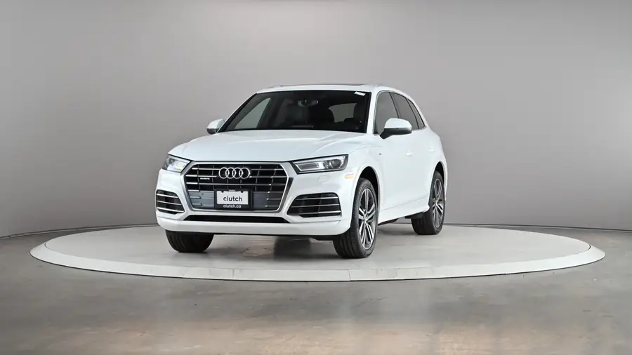 2019 Audi Q564067845863811121