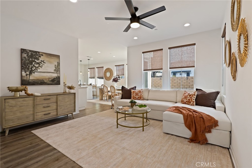 403 Aura Drive, Costa Mesa CA, 9262663701742258947121