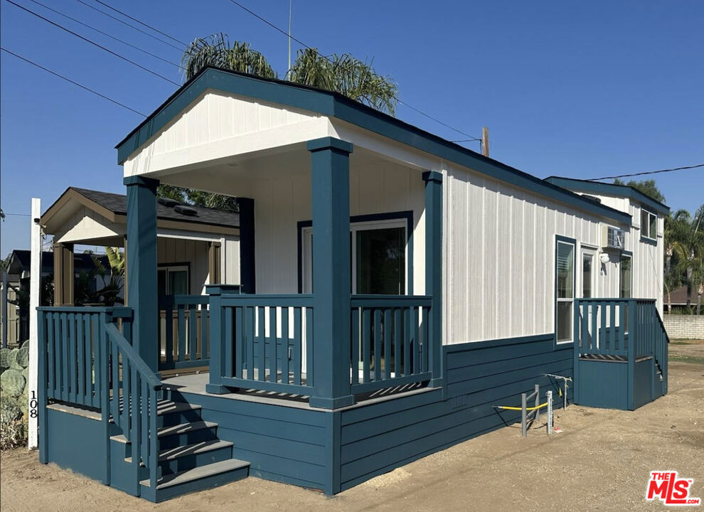 17650 Grand Avenue 108 Lake Elsinore CA, 9253063710226699009120