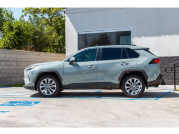 2022 TOYOTA RAV4 XLE PREMIUM63333344285443122