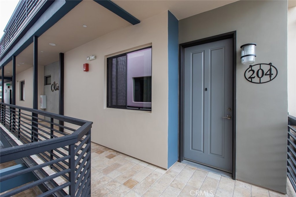 330 Salem Street 204 Glendale CA, 9120364134195363201120