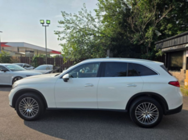 Mercedes-Benz GLC 300 4MATIC Usado 2024, Utilitario Deportivo 4D63280563020419121