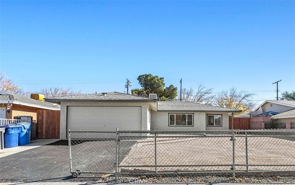 4532 Andale Lancaster CA, 9353564140469238019121