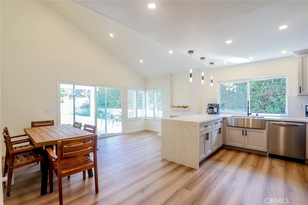 25492 Sarita Drive Laguna Hills CA, 9265363669796575361120