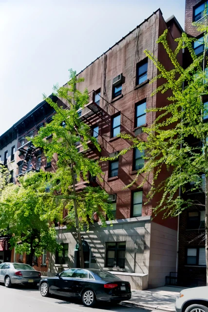 330 East 54th Street63659417851265122