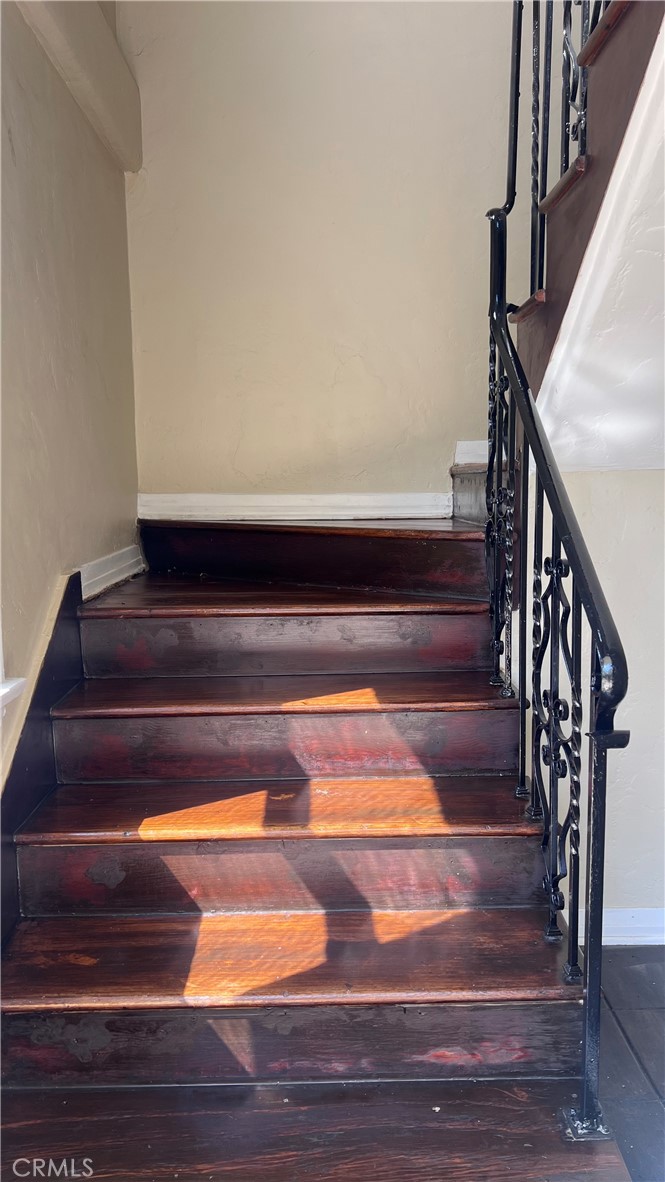$2,300/mes 3423 E 5th st Los Angeles CA, 9006364067869624834122