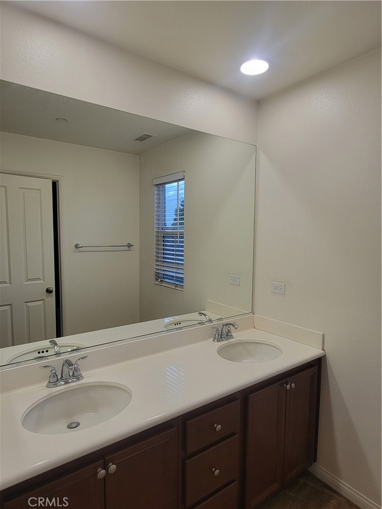 230 Tiger Placentia CA, 9287064078055232770122