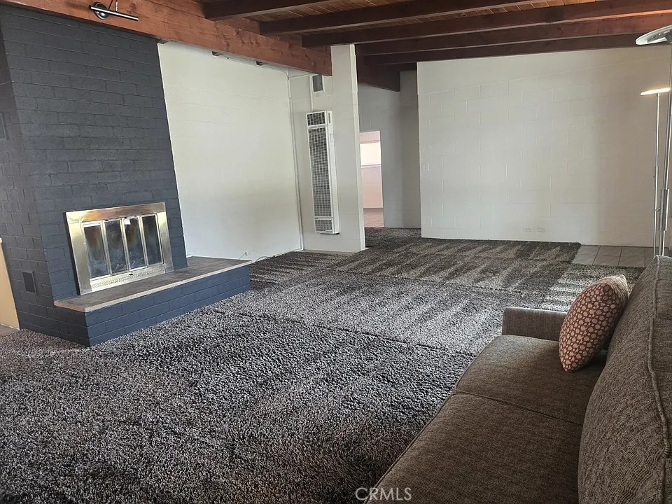 12007 Burgess Avenue Whittier CA, 9060463626372905475121