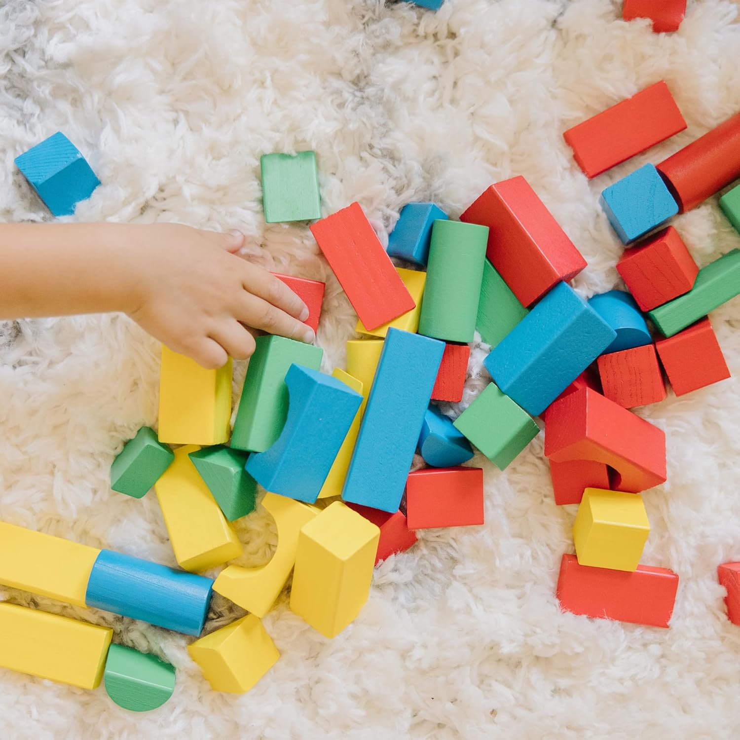 Melissa & Doug Wooden Building Blocks Set 100 Blocks in 4 Colors and 9 Shapes (Open Box)63678933055105123