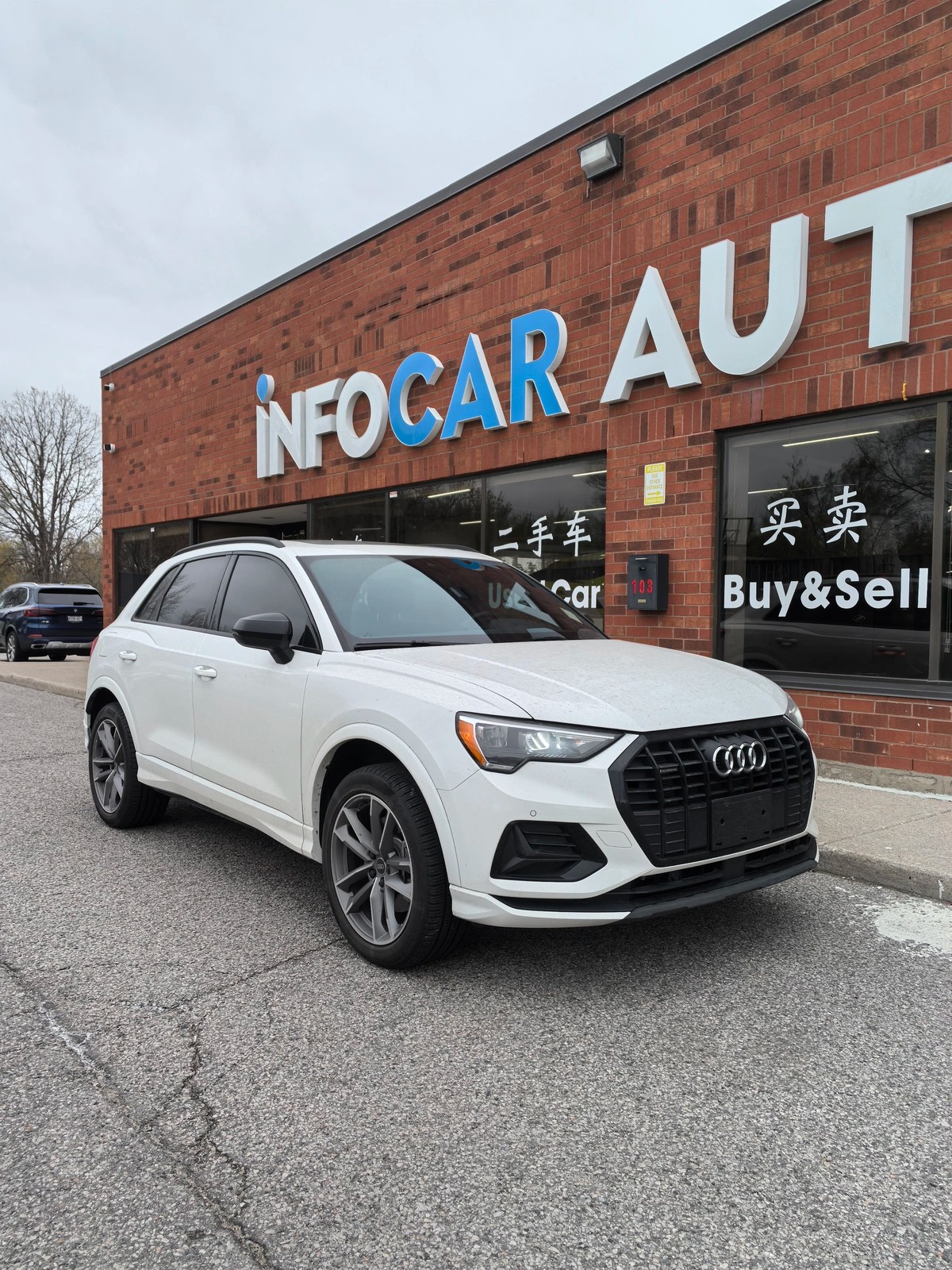 ﻿2022﻿ ﻿Audi﻿ ﻿Q3﻿ ﻿Premium 4064147608125185120