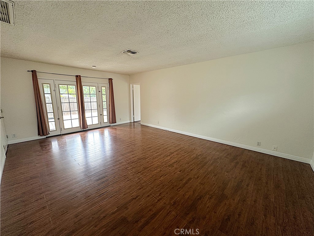 17947 Emelita Street Encino CA, 9131663669460739201121